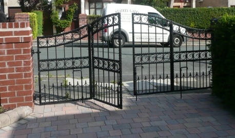 Folding Gates